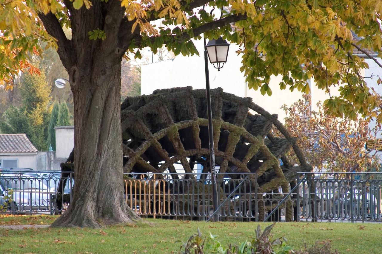 Chez Marielle Villa LʼIsle-sur-la-Sorgue Екстериор снимка